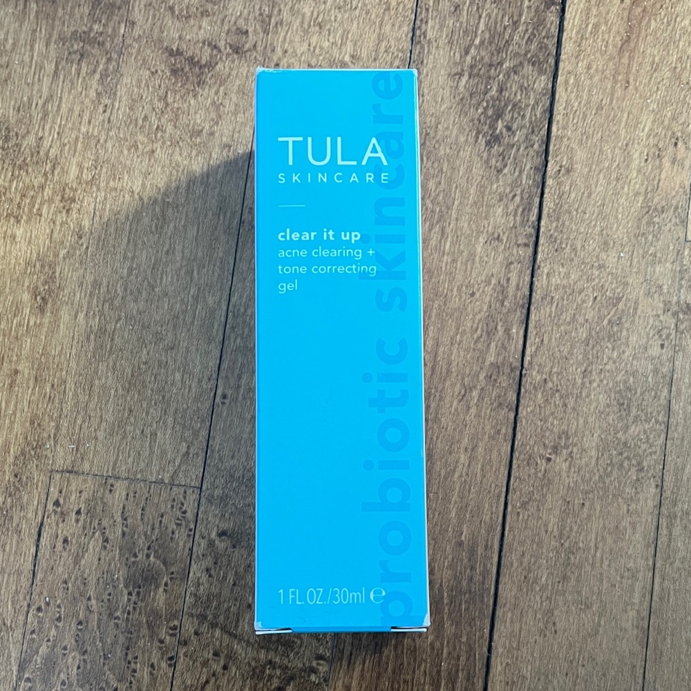 Tula skincare clear it up acne gel